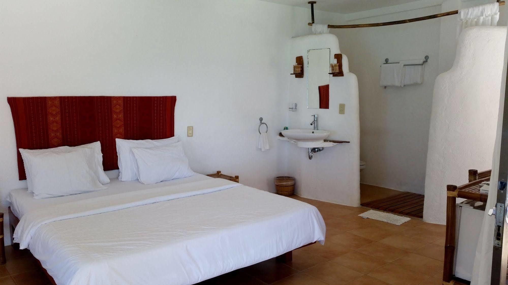 Artista Beach Villa Balabag  Extérieur photo